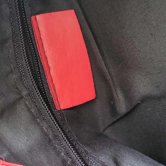 (#1192) EUC like new women's red Mod Purse with Fish Scale design UNIQUE - Picture 4 of 4